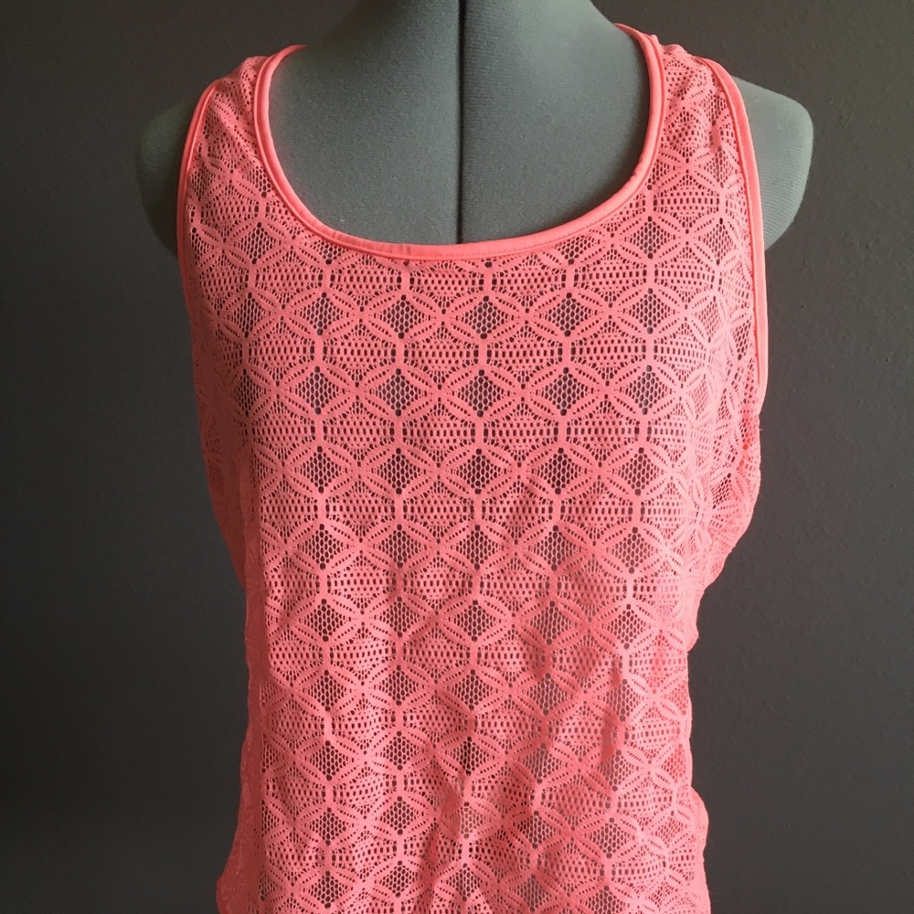 2 pieces sport tank and bra